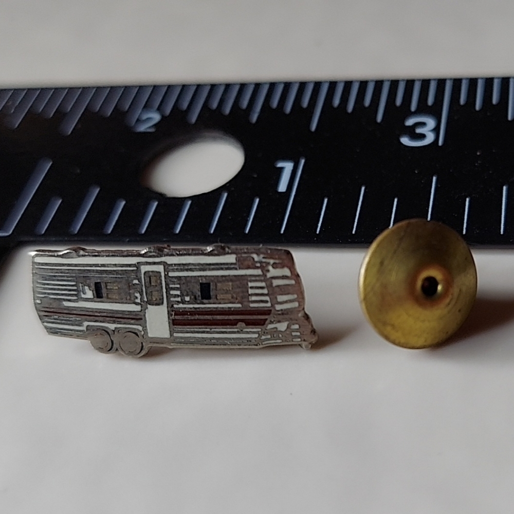 RV Travel Trailer Camper Camping Lapel Tie Hat Pin Recreational Vehicle Giftbag - Picture 4 of 5